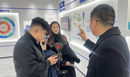 玖叶集团董事长齐中赫一行莅临oety欧亿体育集团，共绘大健康产业合作蓝图